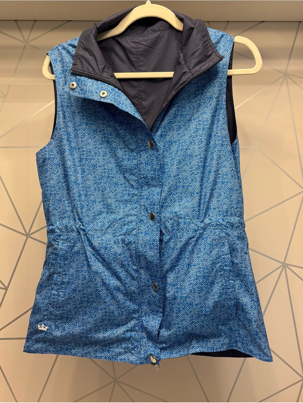 NWT Peter Millar Reversible Golf Vest CFC Club Logo $120